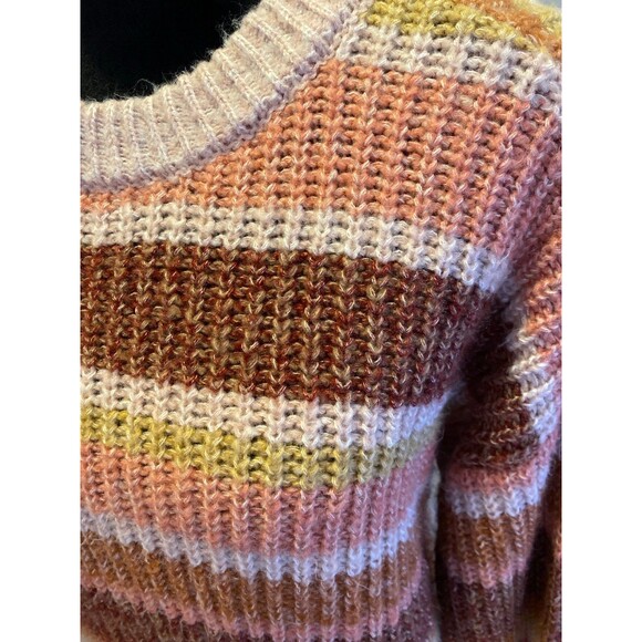So Womens Striped Sweater Extra Soft Loose Knit Size Small Measures like Large - Picture 4 of 12